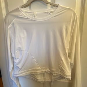 Lululemon cropped long sleeve